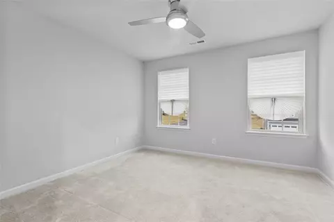 Bedroom - 130 Arnoni Dr, Clairton, PA 15025 photo 4 of 9