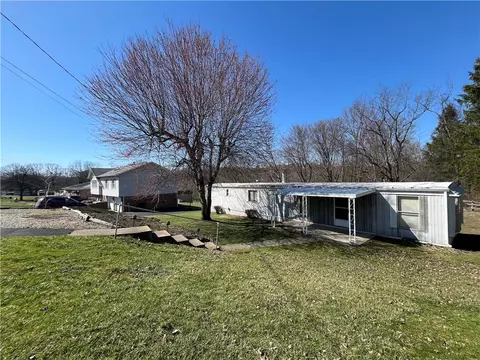 155 Trouttown Rd, Hunker, PA 15639