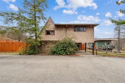 1781 County Line Rd, Champion, PA 15622