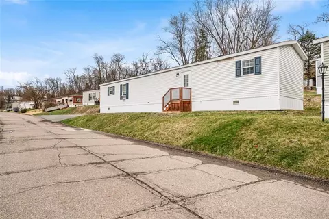 407 Richmond Rd, Imperial, PA 15126