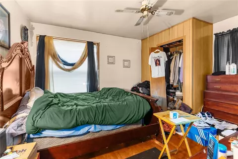 Bedroom - 121 Shenango Blvd, Farrell, PA 16121 photo 1 of 3
