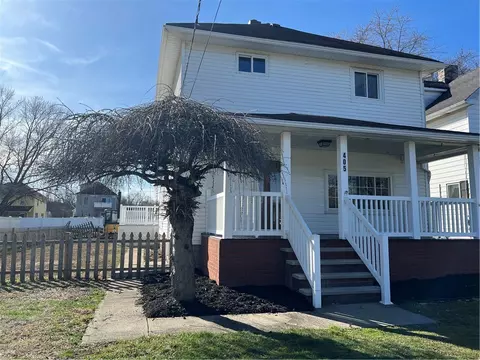 405 Martin Ave, Ellwood City, PA 16117