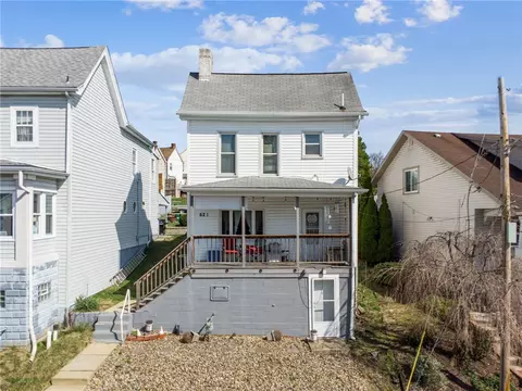 621 Chestnut St, Irwin, PA 15642