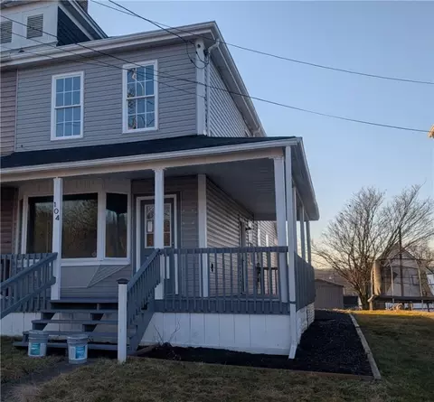 104 Second St, Vestaburg, PA 15368
