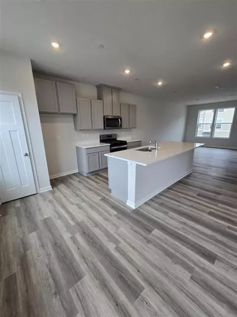 116 Affinity Dr, Harmony, PA 16037 photo 8