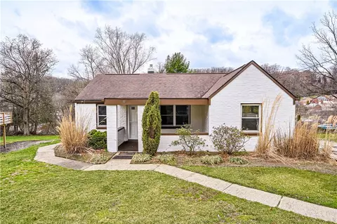 11 Meadowbrook Ave, Greensburg, PA 15601
