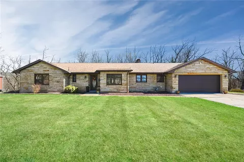 612 21st St, Aliquippa, PA 15001
