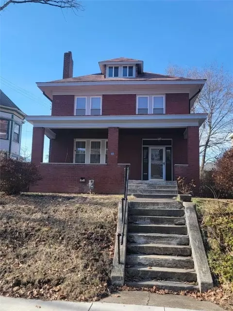 30 S Euclid Ave, Bellevue, PA 15202