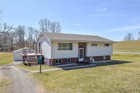 200 Headland Rd, Butler, PA 16002