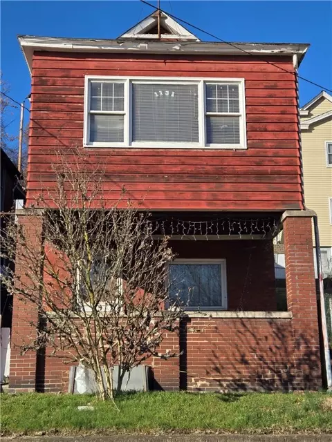 1131 Lincoln Ave, Charleroi, PA 15022