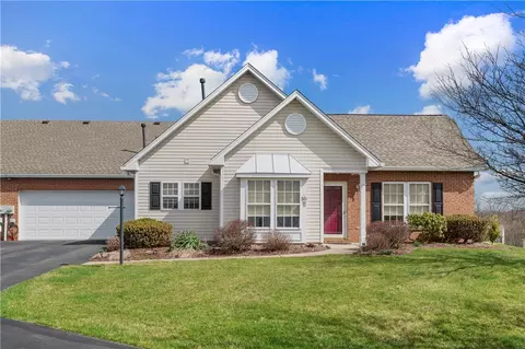 6050 Belle Terre Ct, Bridgeville, PA 15017