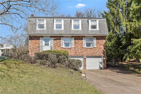 8003 Lingay Dr, Allison Park, PA 15101