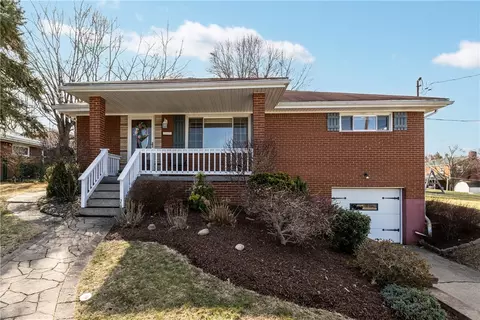 202 Howell St, Elizabeth, PA 15037