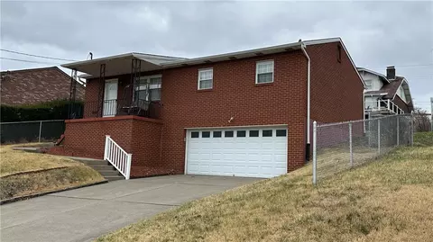 627 Lincoln Ave, Springdale, PA 15144