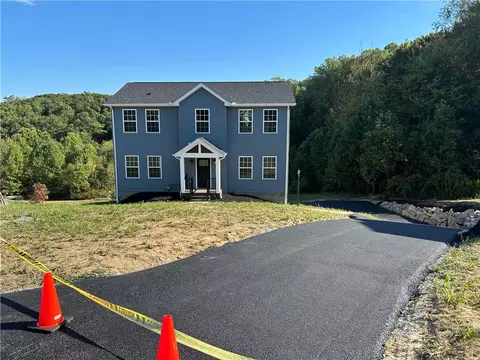 107 Whitetail Dr, Beaver Falls, PA 15010
