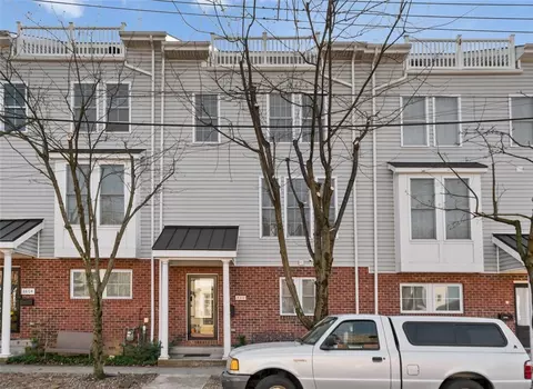 2802 Jane St, Pittsburgh, PA 15203
