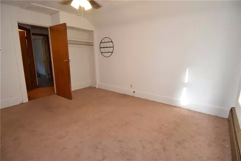 Bedroom - 911 Old State Rd, Apollo, PA 15613 photo 2 of 4