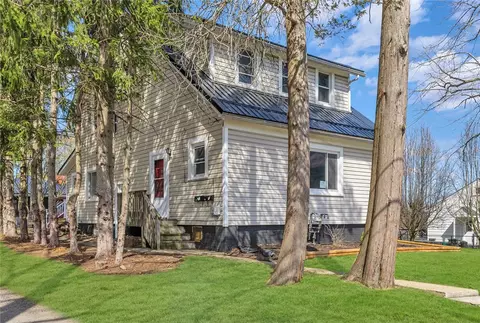1816 6th St, Beaver Falls, PA 15010