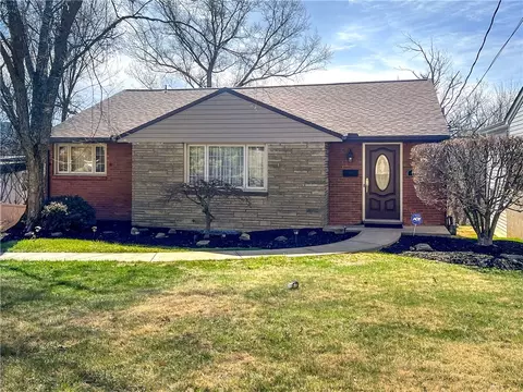 1335 Blue Jay Dr, Pittsburgh, PA 15243