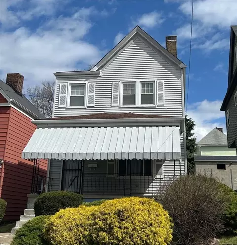 4041 Lydia St, Pittsburgh, PA 15207