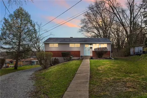 616 Brightberry Rd, Monroeville, PA 15146