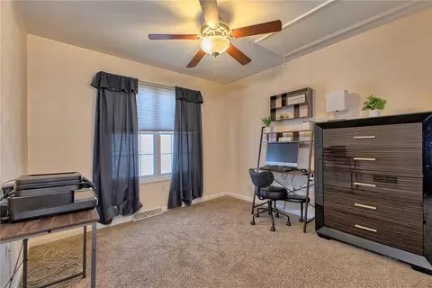 56 Fourth St, Irwin, PA 15642 photo 17
