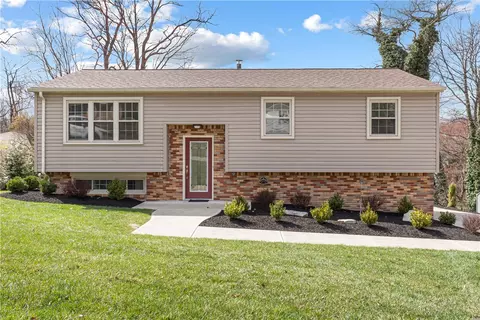 155 Richard Dr, Glenshaw, PA 15116