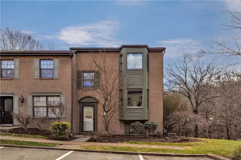 216 Rainprint Ln, Murrysville, PA 15668