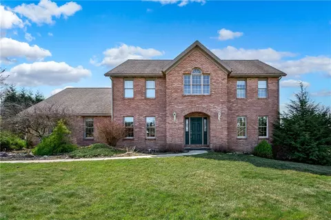 215 Seminole Trl, Butler, PA 16001