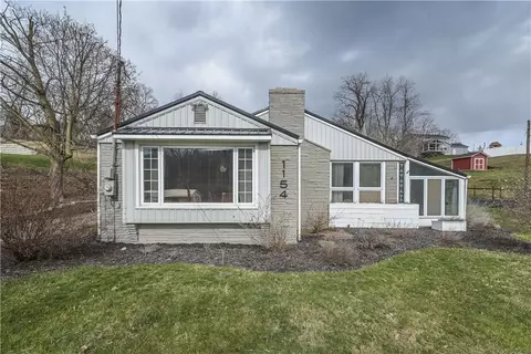1154 1st St, Canonsburg, PA 15317