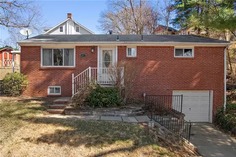 223 Bank St, Sewickley, PA 15143