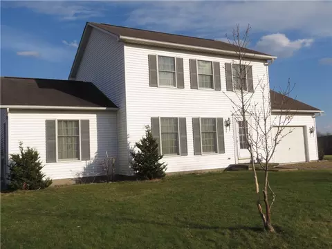 311 Browns Mill Rd, Evans City, PA 16033