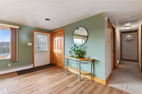 Entry Way - 2891 Italy Rd, Export, PA 15632 photo 2 of 3
