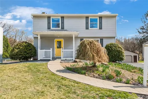 1855 Ivanhoe Dr, North Huntingdon, PA 15642