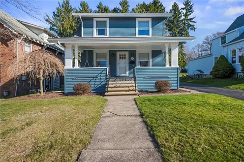 1257 Glenwood Dr, Sharon, PA 16146