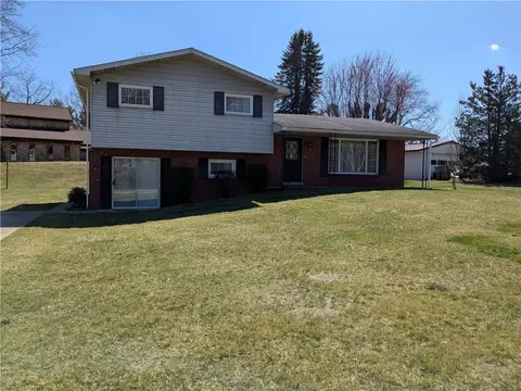 65 Maple Ave Ext, Blairsville, PA 15717