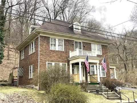 541 Hall St, Aliquippa, PA 15001