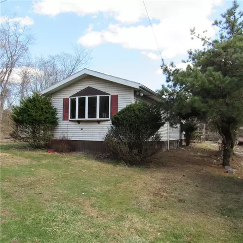178 North Ave, Charleroi, PA 15022