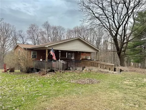 482 Sand Rd, Parker, PA 16049