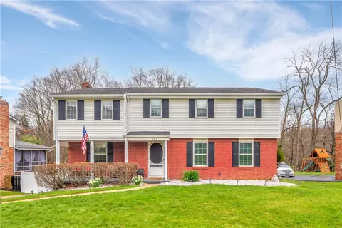 362 Trinity Dr, Washington, PA 15301