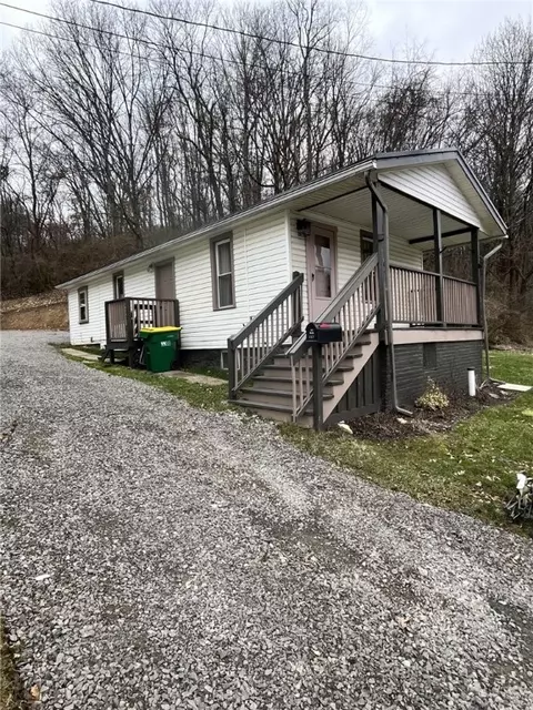 157 Whitestown Rd, Lyndora, PA 16045