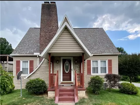 105 Lower Hayes Rd, Kittanning, PA 16201