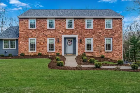 90 Will Scarlet Rd, Mcmurray, PA 15317