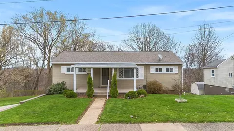 1922 Rhode Island Ave, Aliquippa, PA 15001