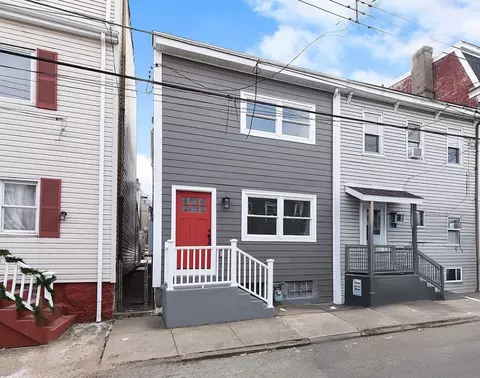 5118 Carnegie St, Pittsburgh, PA 15201
