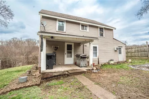 279 Stitt Hollow Rd, Ford City, PA 16226