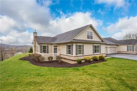 220 Glen Arden Cir, Washington, PA 15301