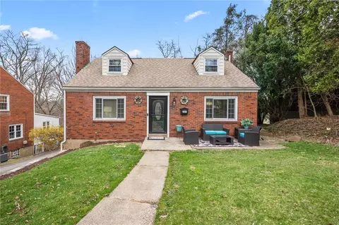 2295 Forest Dr, Pittsburgh, PA 15235