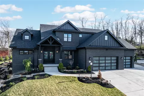 1072 Breezewood Dr, Canonsburg, PA 15317