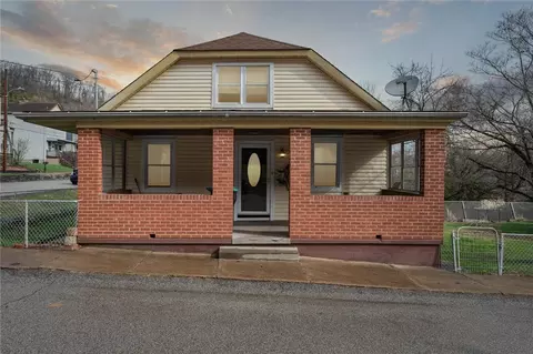 158 Spring St, Pittsburgh, PA 15223